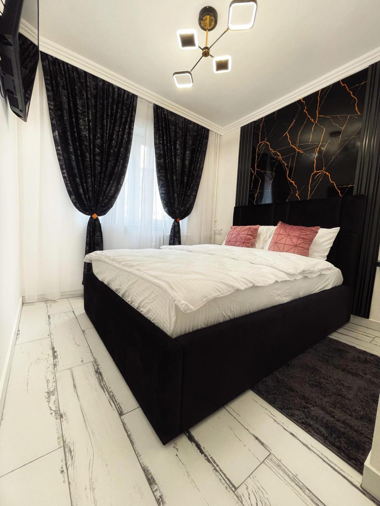 Apartament Premium Isabella Arad Ngoại thất bức ảnh